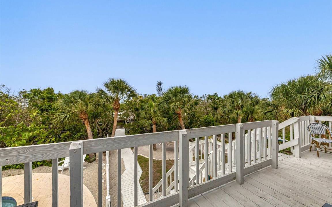 Photo of Patio Balcony in Palm Island