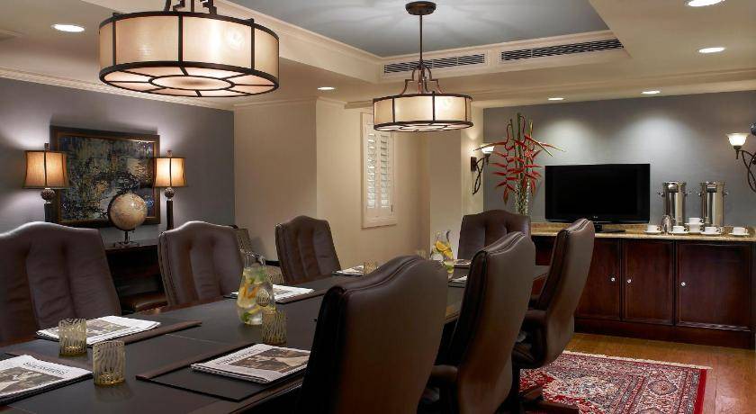 Photo of Livingroom in Central Beach