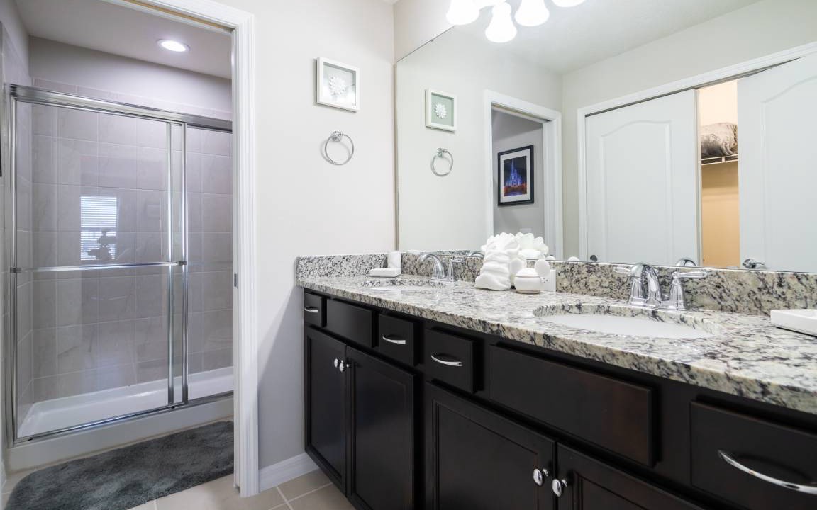 Photo of Bathroom in Four Corners