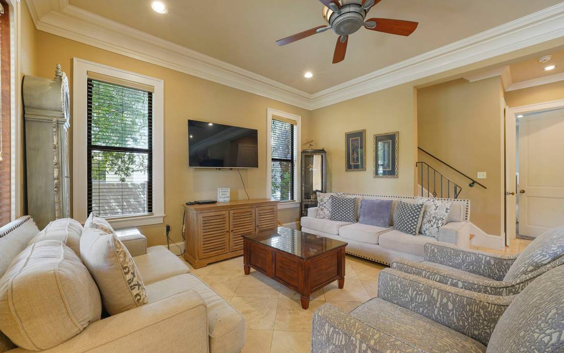Photo of Livingroom in Emerald Waters Village