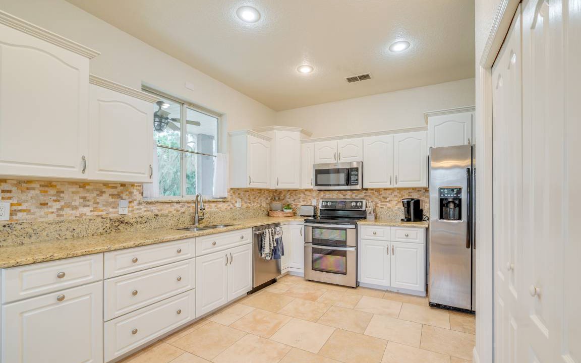 Photo of Kitchen in Candler