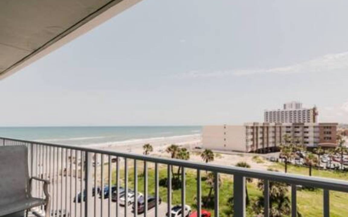 Photo of Patio Balcony in East Daytona