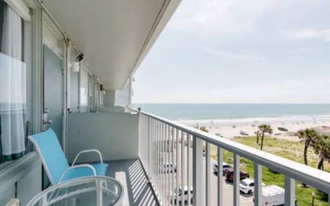 Photo of Patio Balcony in East Daytona