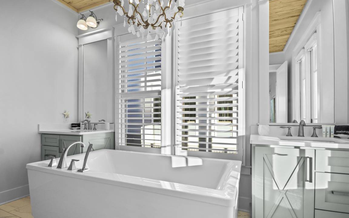 Photo of Bathroom in Seaside