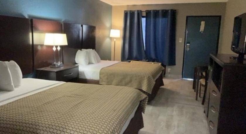 Photo of Bedroom in Lake City