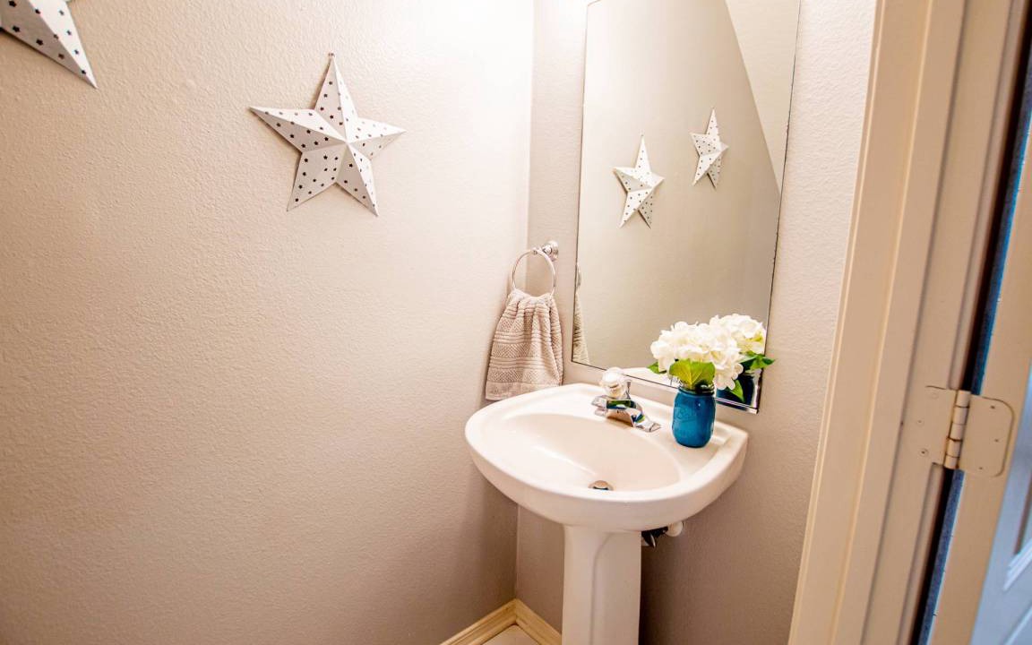 Photo of Bathroom in Meadow Pointe