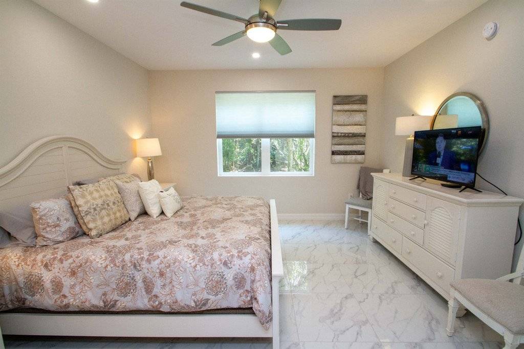Photo of Bedroom in Naples