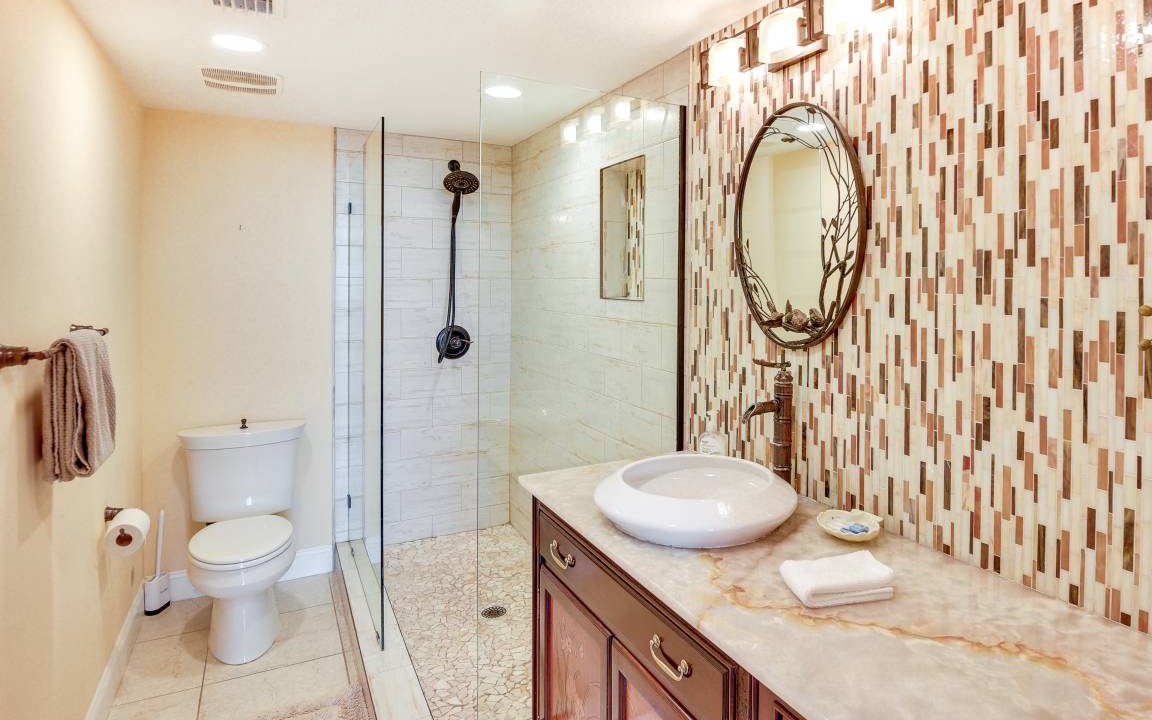 Photo of Bathroom in Butler Beach