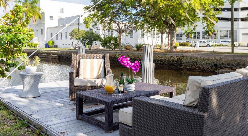Photo of Patio Balcony in Downtown Fort Lauderdale