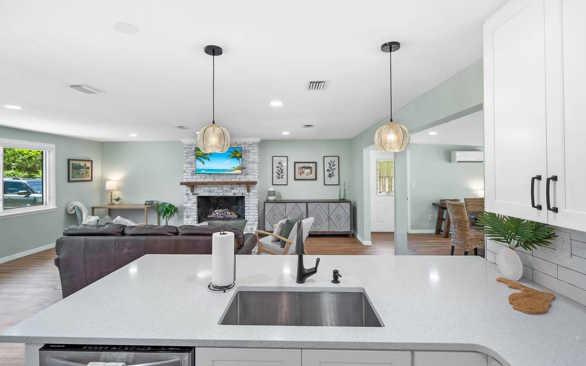 Photo of Kitchen in Doctors Inlet