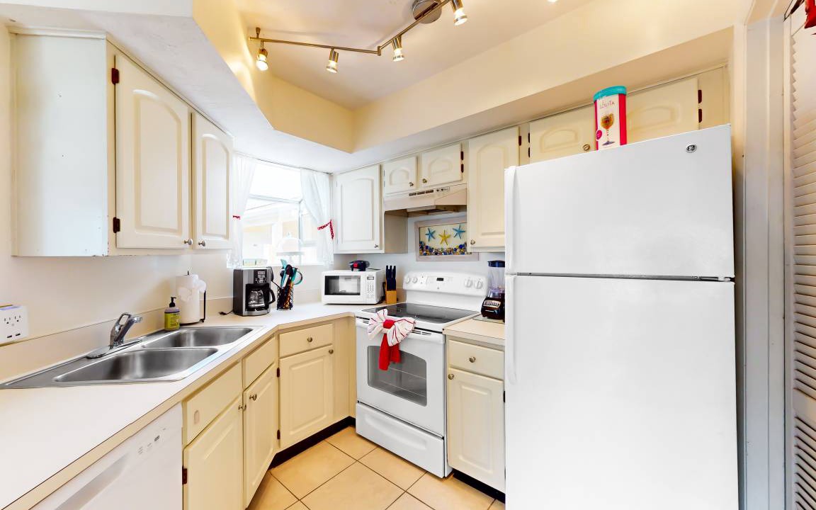 Photo of Kitchen in Ocean Side Village