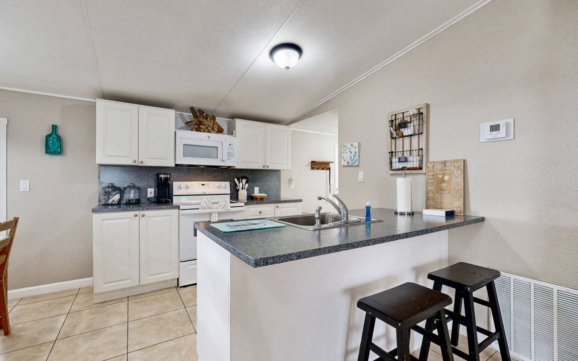 Photo of Kitchen in Key Largo Village