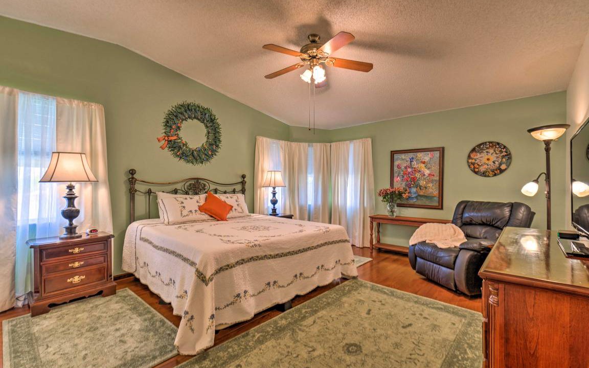 Photo of Bedroom in The Villages