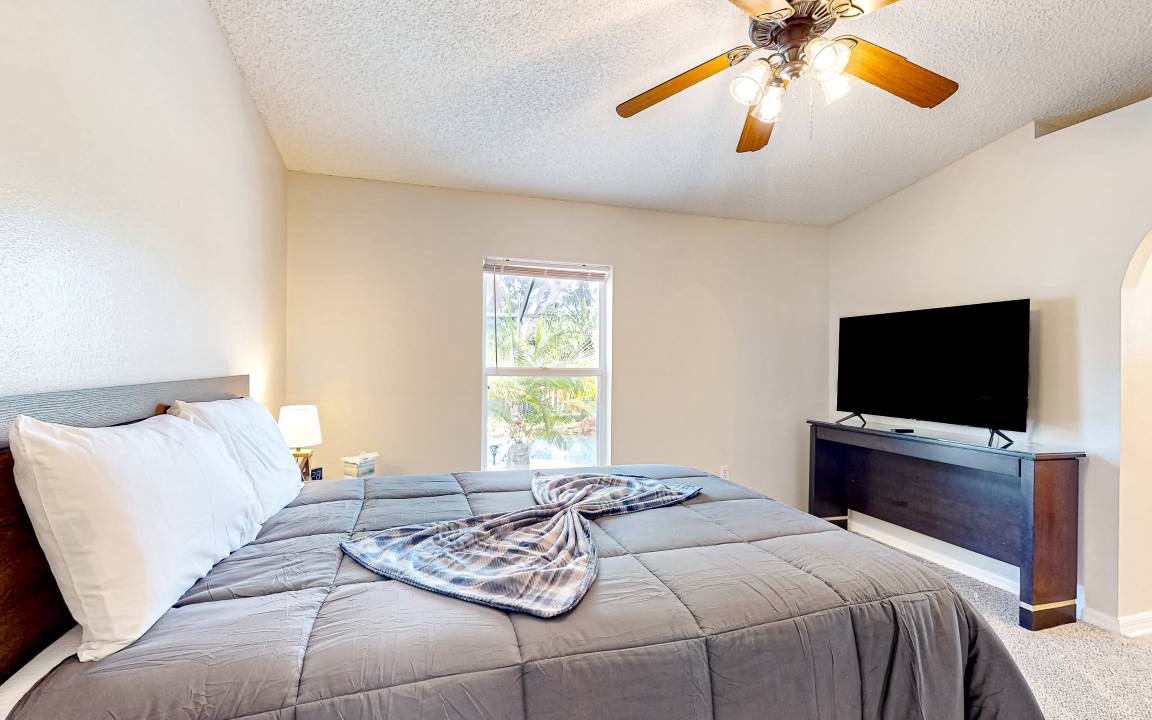 Photo of Bedroom in Tropic