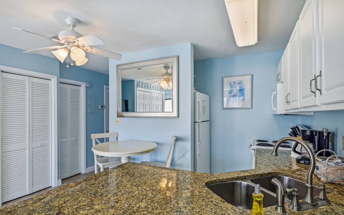 Photo of Kitchen in Holiday Isle