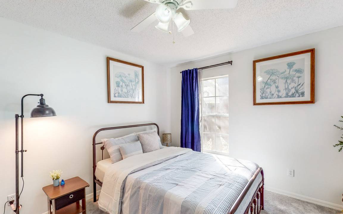 Photo of Bedroom in Casselberry