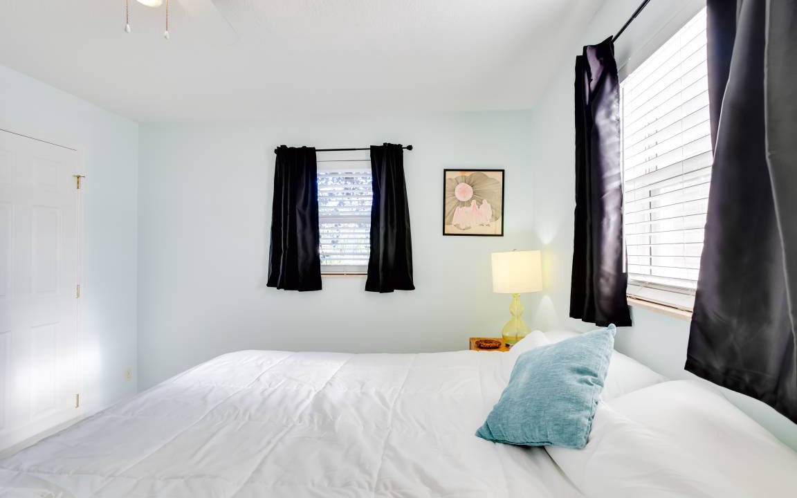Photo of Bedroom in North River Shores