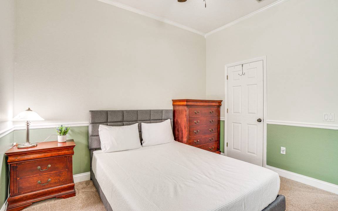 Photo of Bedroom in Vista East