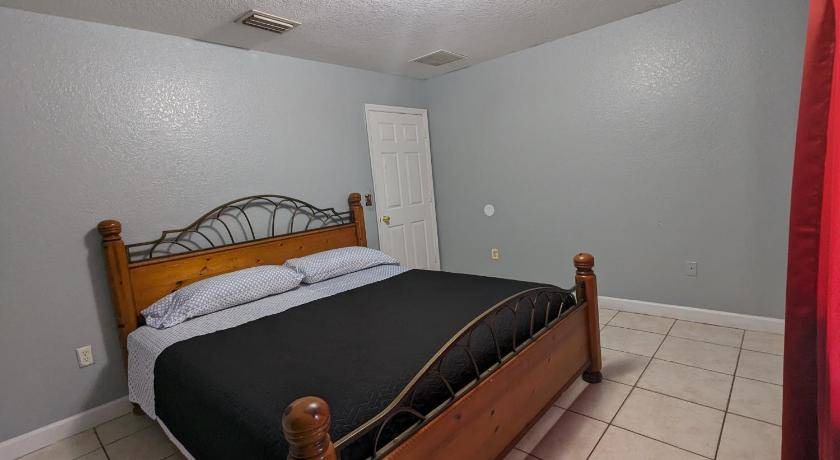 Photo of Bedroom in West Little River