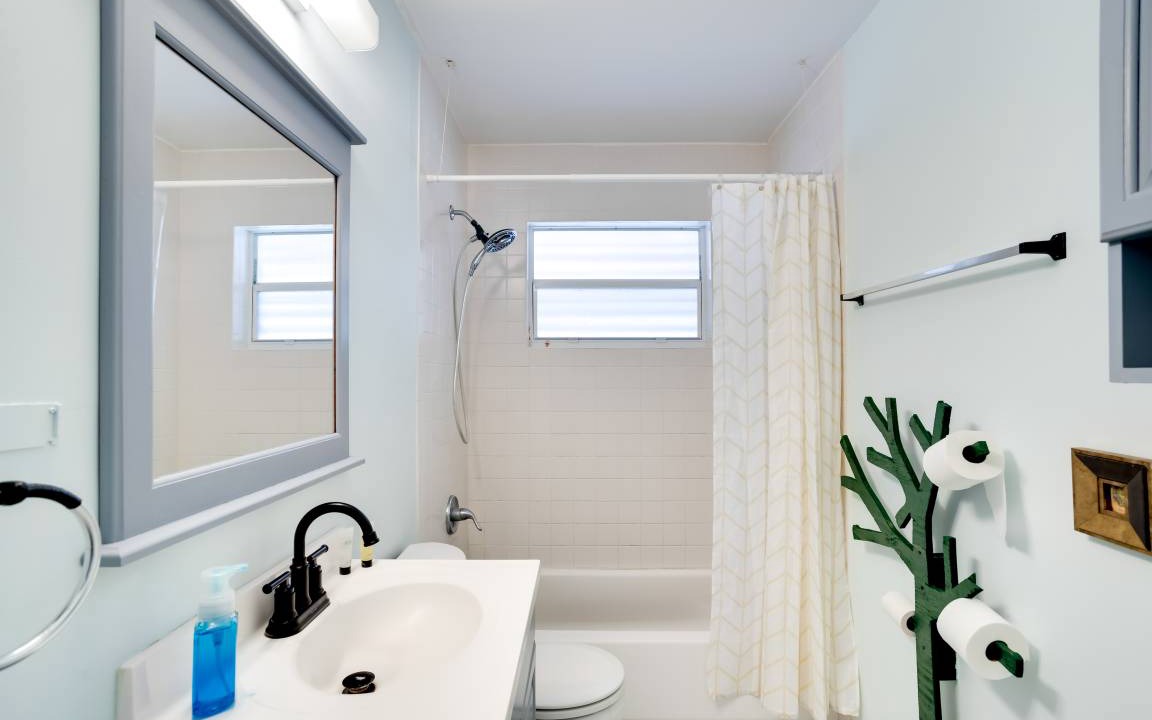 Photo of Bathroom in North River Shores