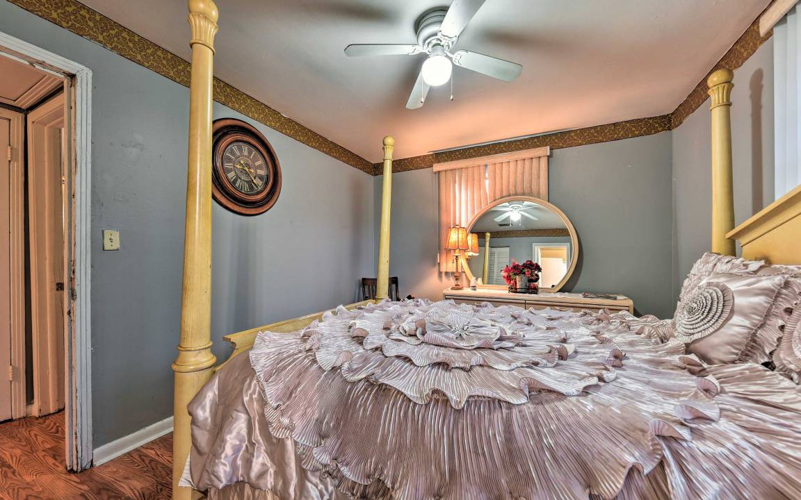 Photo of Bedroom in Northside