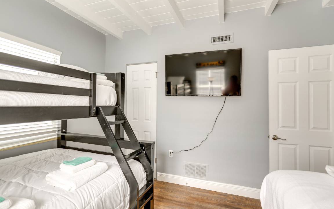 Photo of Bedroom in Pinellas Park