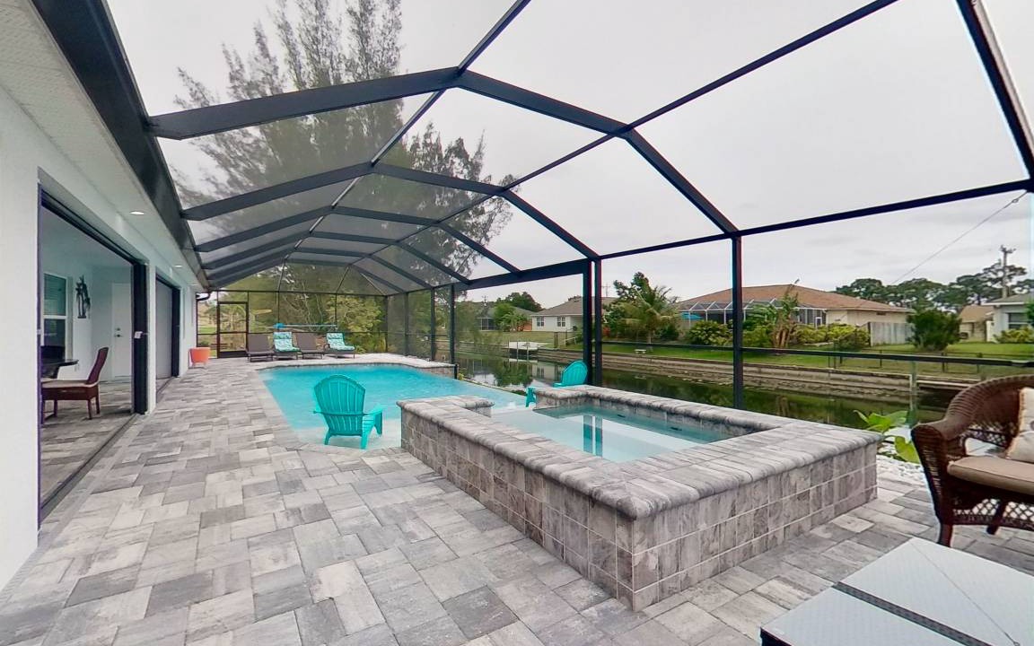Photo of Patio Balcony in Trafalgar