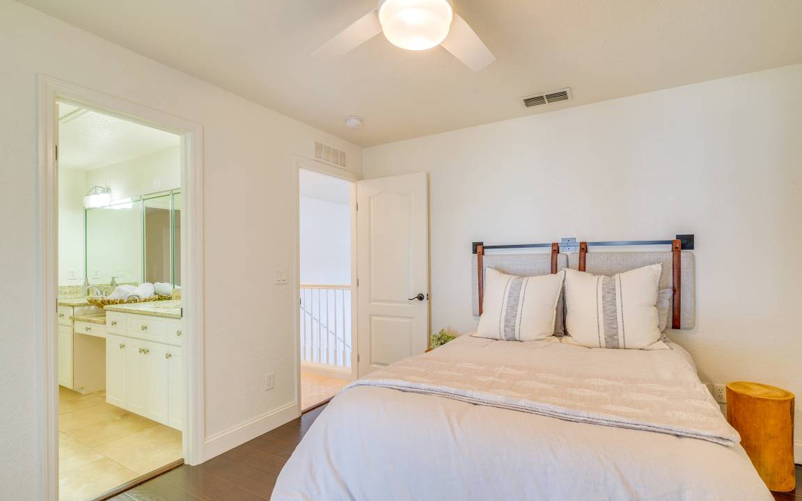 Photo of Bedroom in Candler