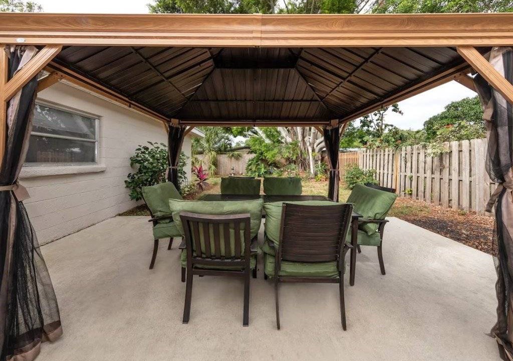 Photo of Patio Balcony in Park East