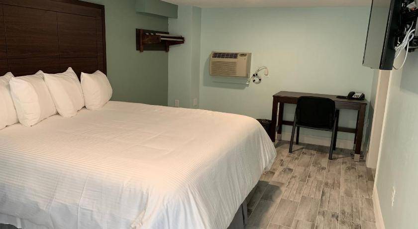 Photo of Bedroom in Ocean View Halifax Estates