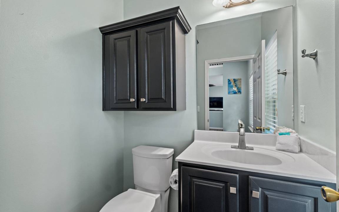 Photo of Bathroom in Avalon Beach Estates