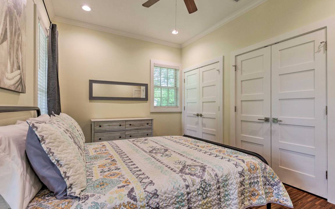 Photo of Bedroom in Washington Square
