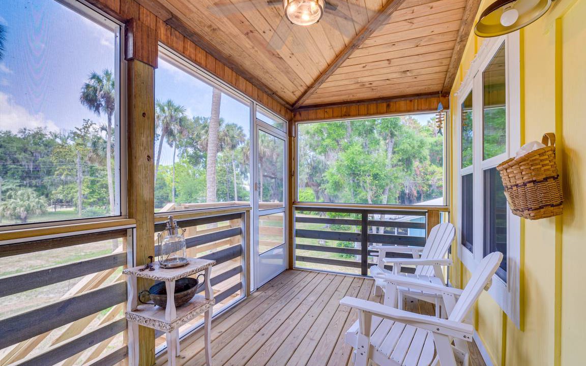 Photo of Patio Balcony in Yankeetown