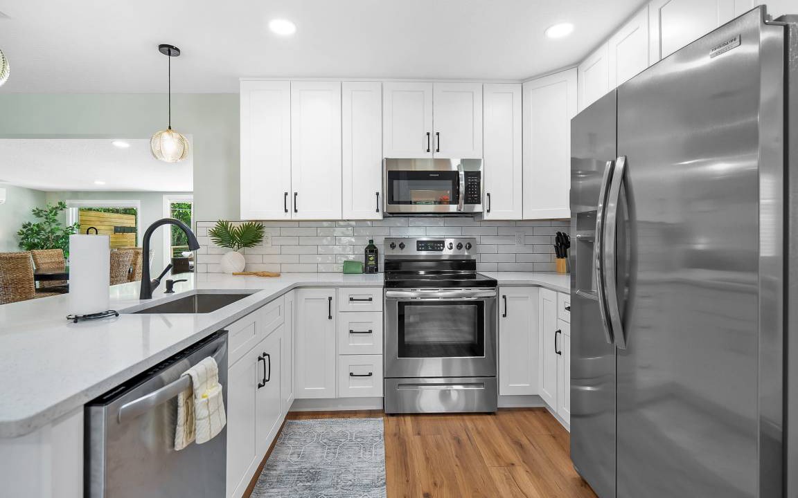 Photo of Kitchen in Doctors Inlet