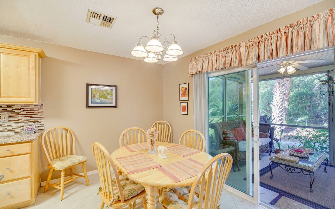 Photo of Livingroom in Sebastian Highlands