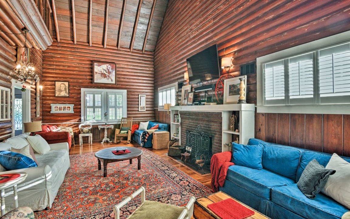 Photo of Livingroom in Lake Placid