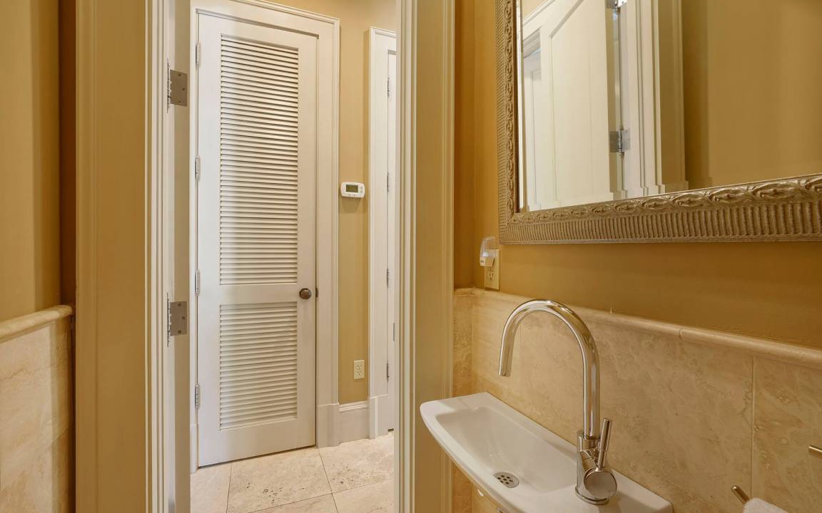 Photo of Bathroom in Emerald Waters Village