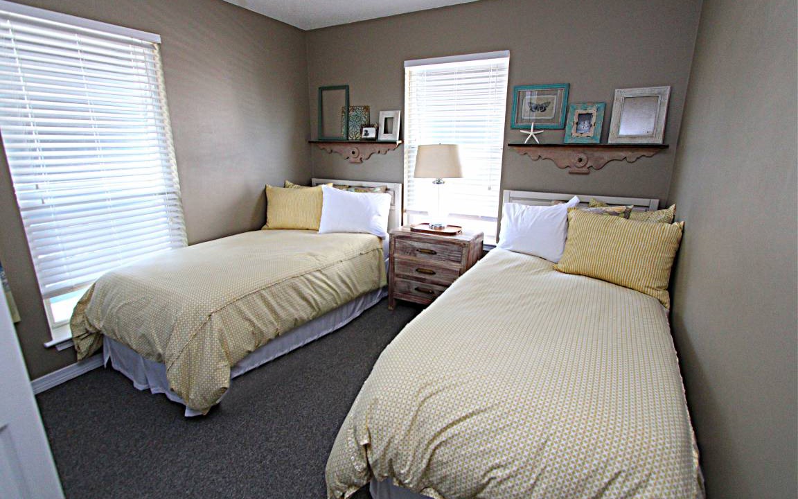 Photo of Bedroom in Fort Morgan