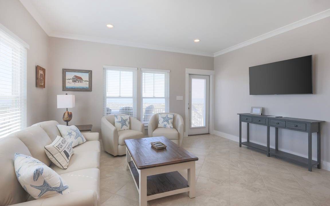 Photo of Livingroom in Fort Morgan