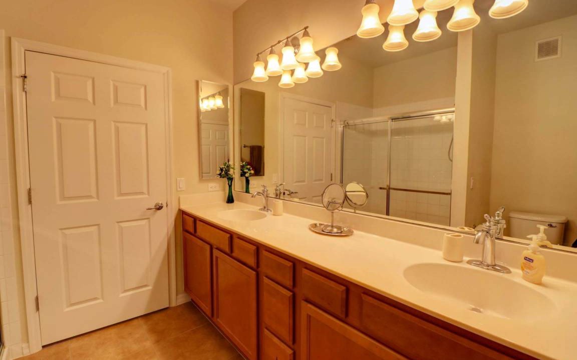 Photo of Bathroom in Majestic Palms