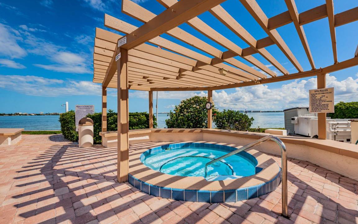 Photo of Patio Balcony in Casa del Mar