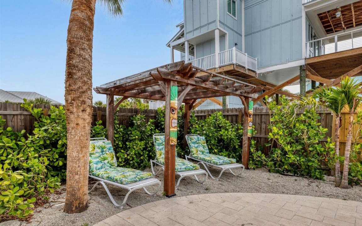 Photo of Patio Balcony in Palm Island
