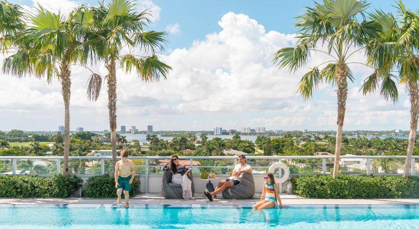 Photo of Others in Bay Harbor Islands
