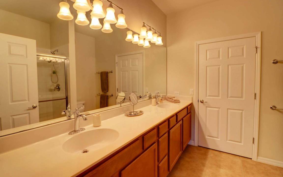 Photo of Bathroom in Majestic Palms