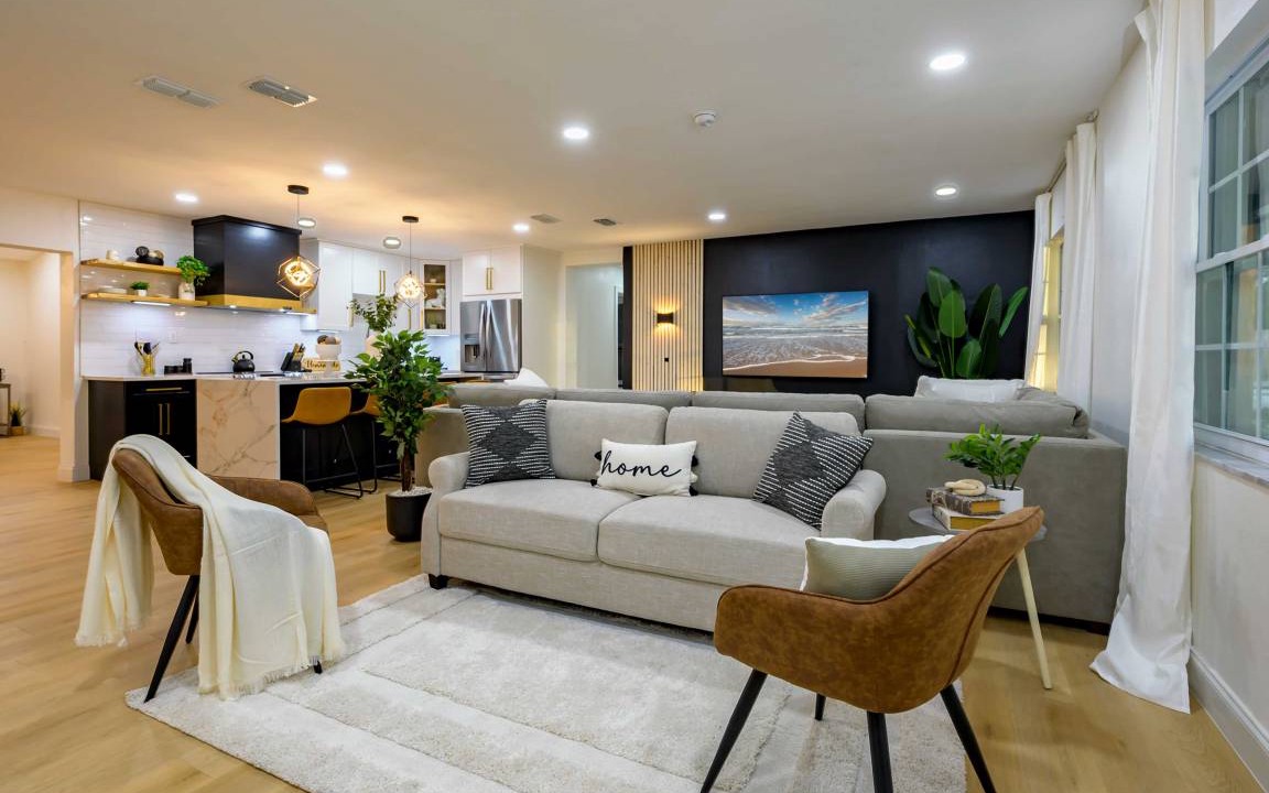 Photo of Livingroom in Tampa