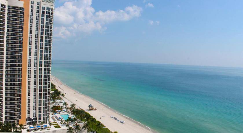 Photo of Others in Sunny Isles Beach