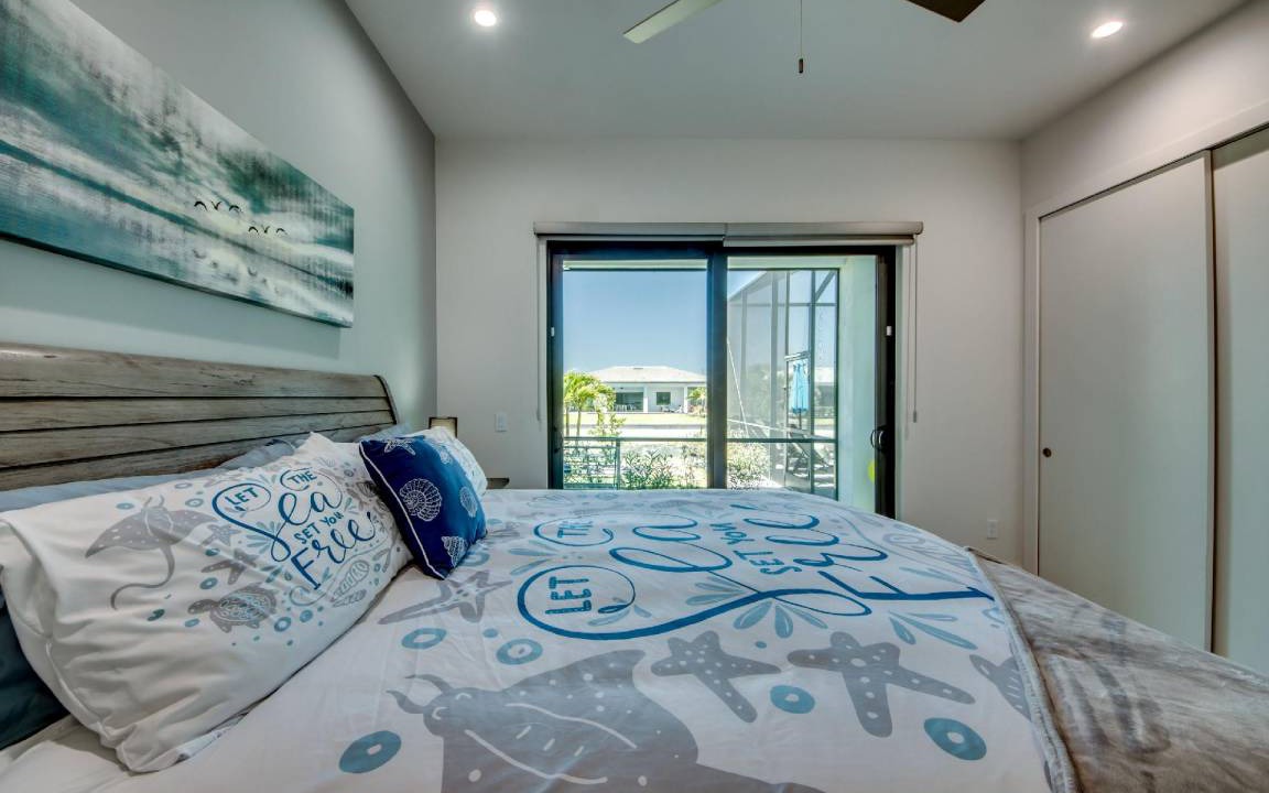 Photo of Bedroom in Pelican