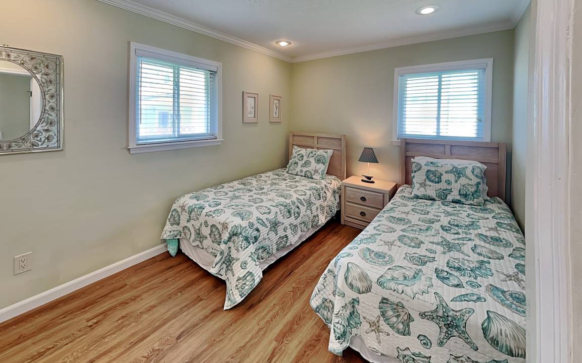 Photo of Others in Surfcrest Village