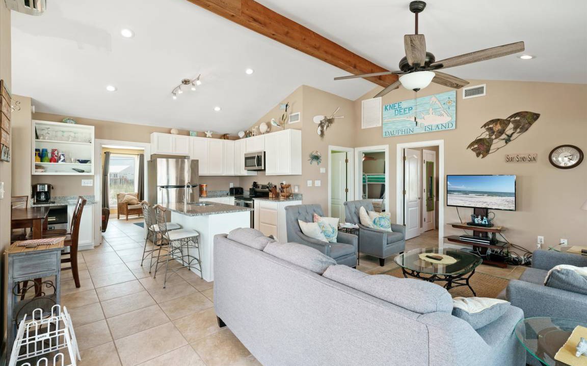 Photo of Livingroom in Dauphin Island