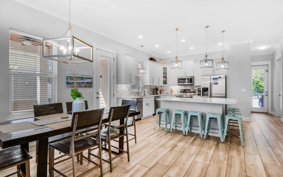 Photo of Kitchen in Emerald Waters Village